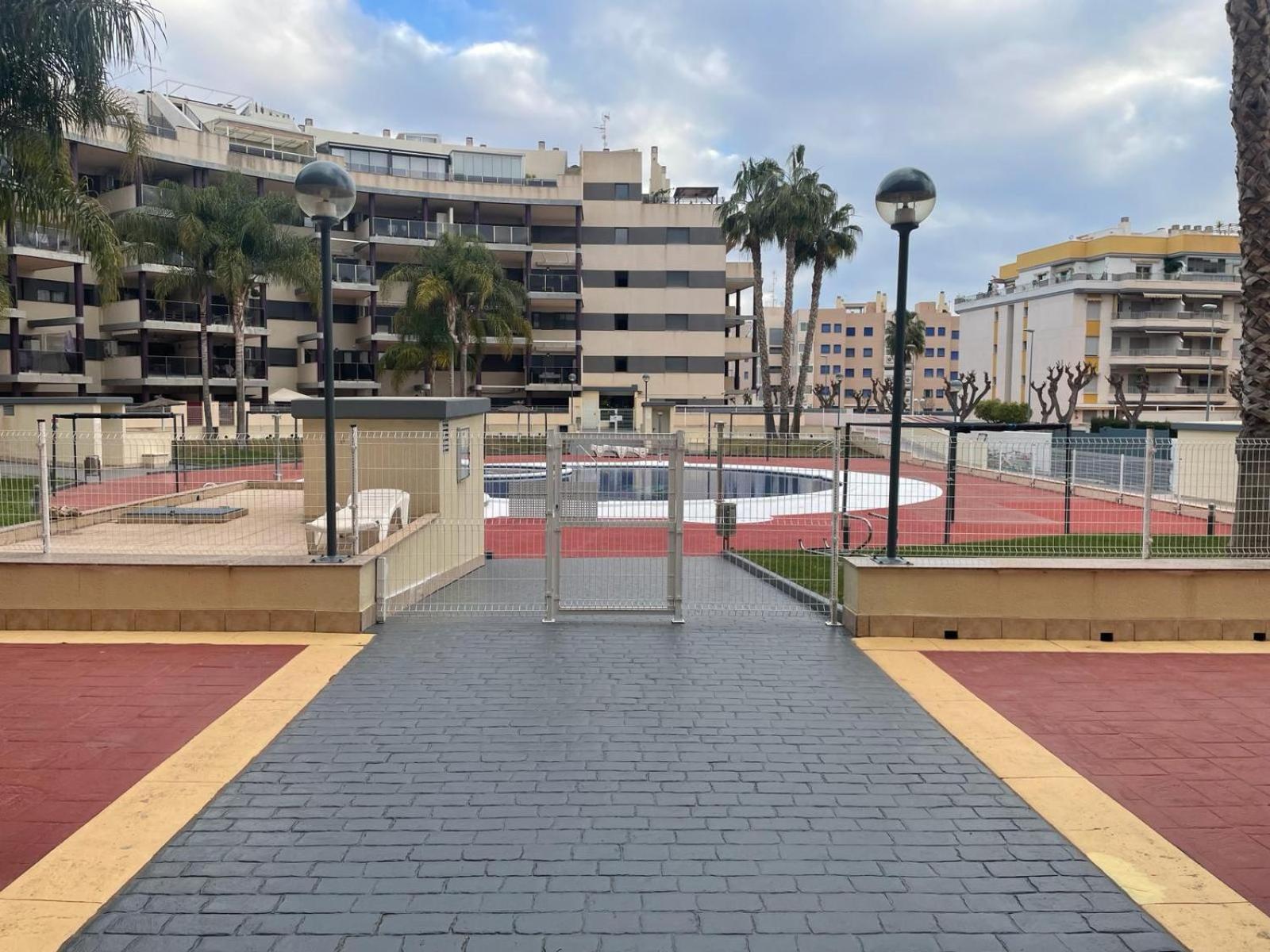 Apartment Excelente Atico Con Gran Terraza Y Barbacoa En Canet D'en Berenguer